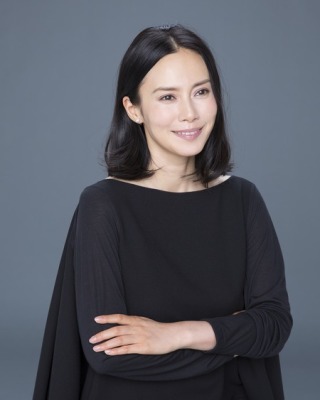1位はあのアラフィフ美女！実は「結婚したことがない」有名人ランキング