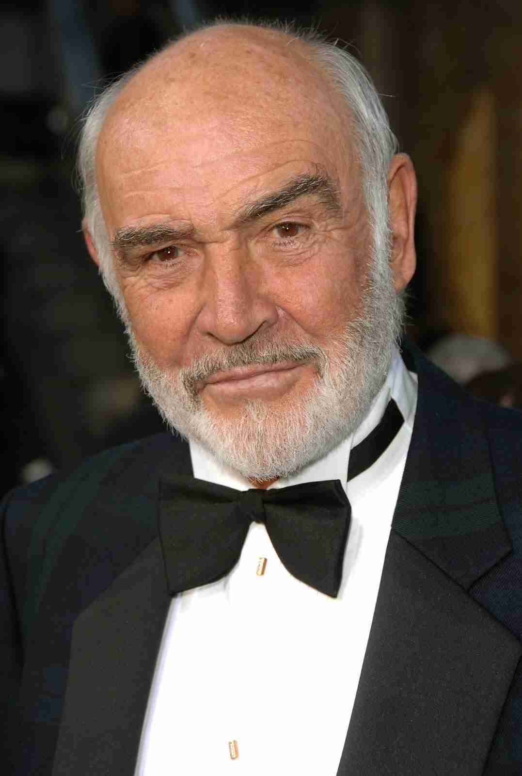 ヒゲが似合う海外の俳優