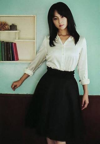 深田恭子のセクシー美ボディにうっとり 色気放つパーツを切り取る