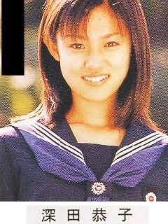 深田恭子のセクシー美ボディにうっとり 色気放つパーツを切り取る