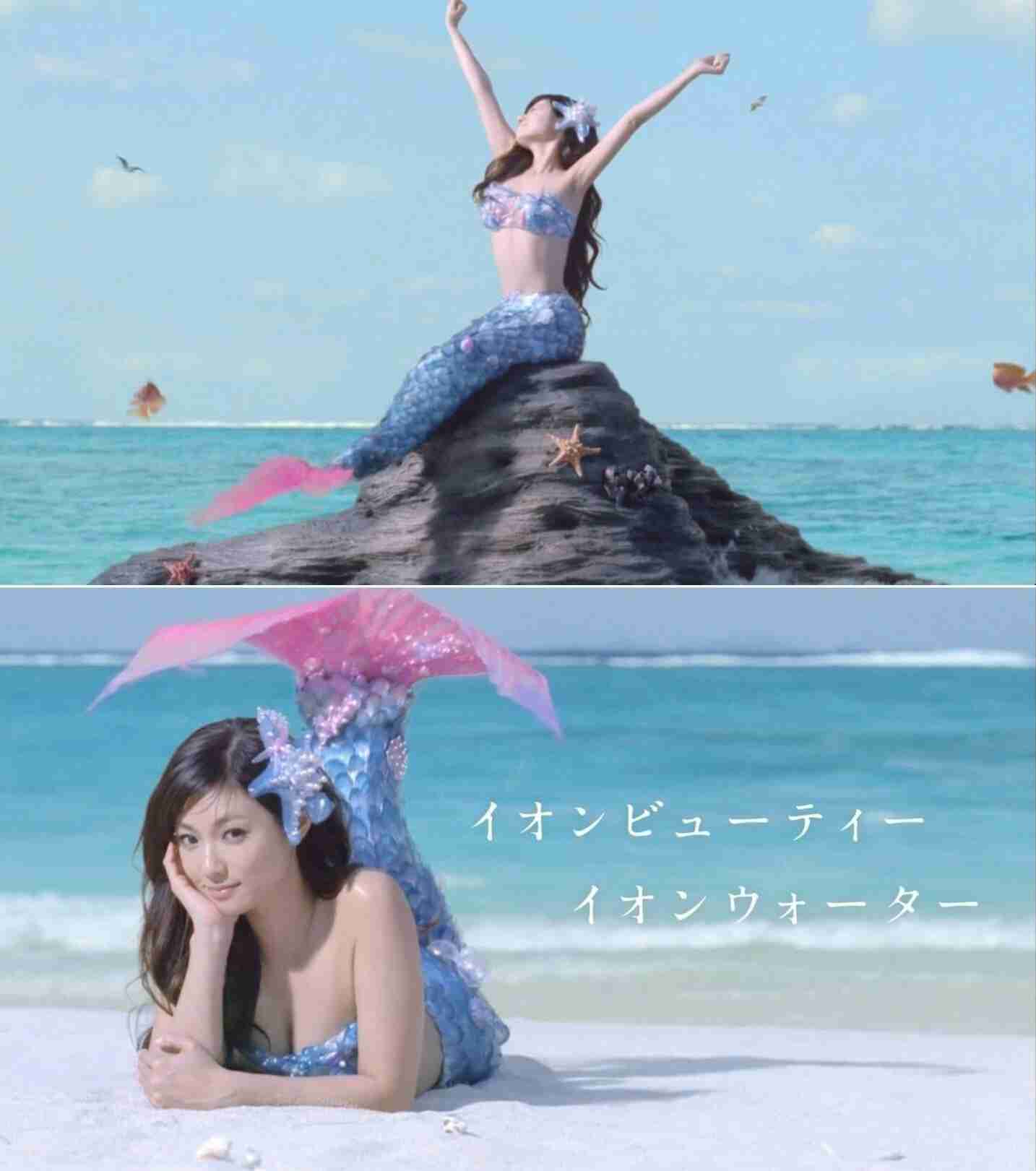 深田恭子のセクシー美ボディにうっとり 色気放つパーツを切り取る