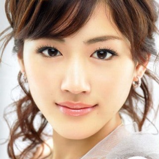女性芸能人のベストショットを貼っていくトピ