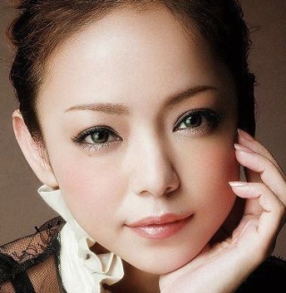 女性芸能人のベストショットを貼っていくトピ