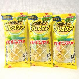 いろんなコラボ商品を貼ろう