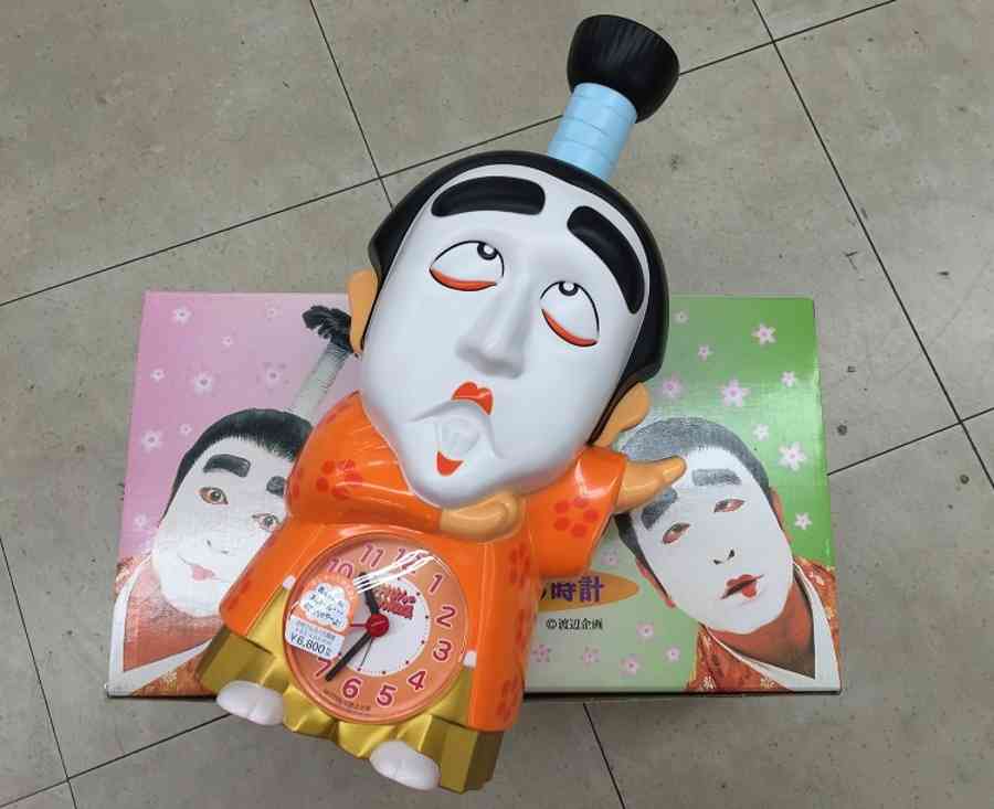 いろんなコラボ商品を貼ろう