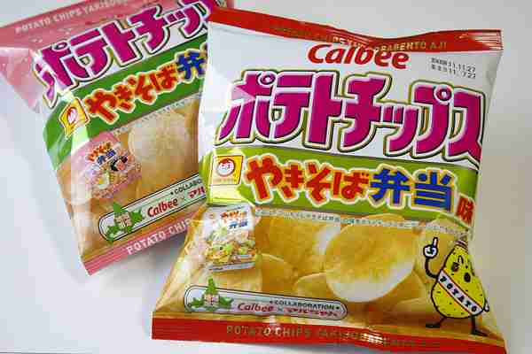 いろんなコラボ商品を貼ろう