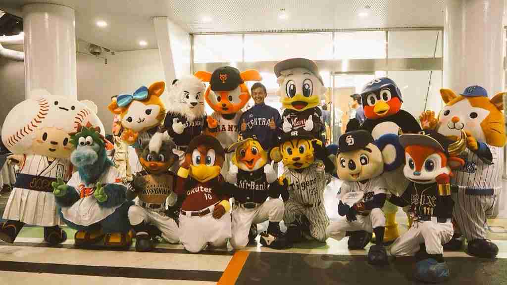 野球選手と球団マスコットの画像を貼っていくトピ
