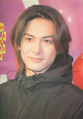 色気のある男性の画像