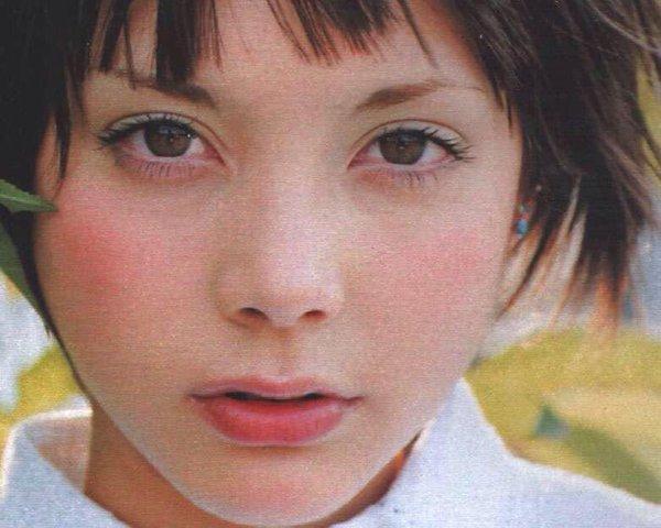 土屋アンナ、妊娠&新恋人報告「明るく楽しい家庭を」