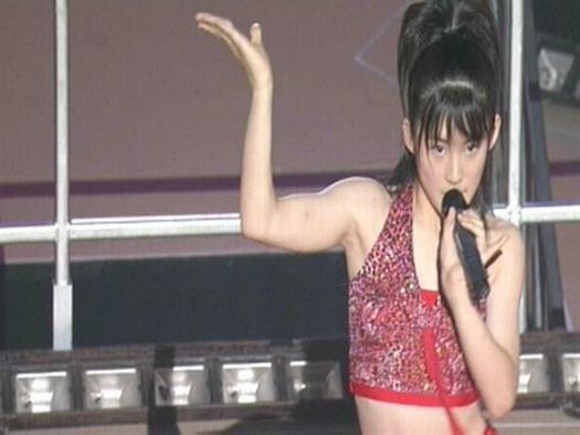 “ももち”嗣永桃子　来年６月いっぱいで芸能界引退「新たな道へ」