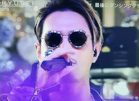 三代目JSB小林直己、サプライズバースデーに照れ笑い「全然気づかなかった」