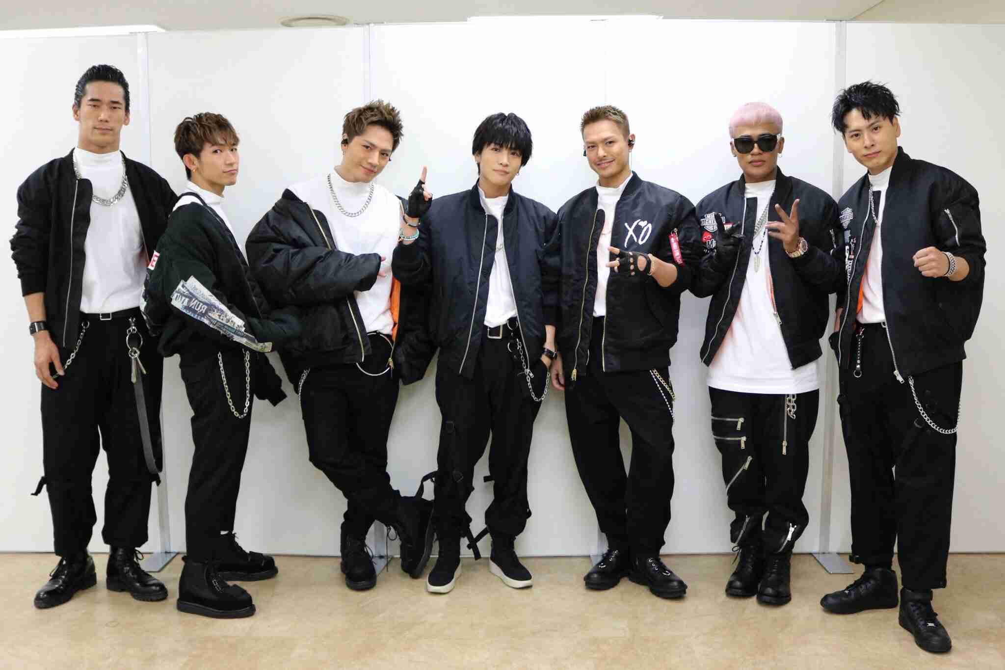 三代目JSB小林直己、サプライズバースデーに照れ笑い「全然気づかなかった」