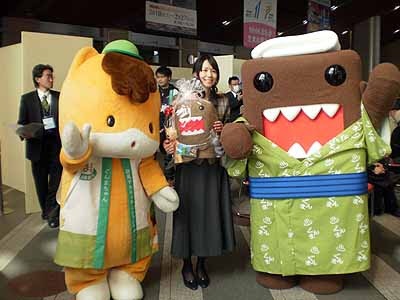 日本全国の温泉地をモチーフにキャラクター化 「温泉むすめ」を発表
