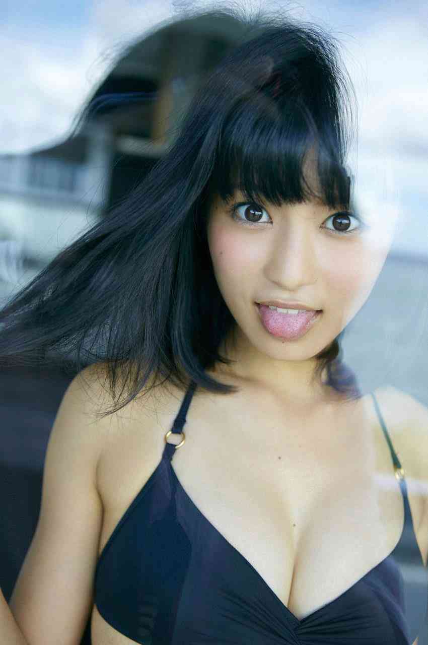 小島瑠璃子、電車の“車内化粧”より「大声でしゃべる人」が迷惑