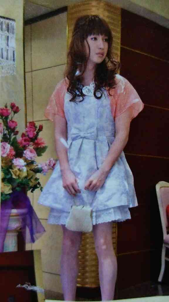ジャニーズタレントの女装画像を貼るトピ