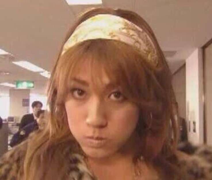 ジャニーズタレントの女装画像を貼るトピ