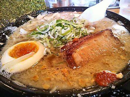 ちょっとだけ、夜食食べたいな～