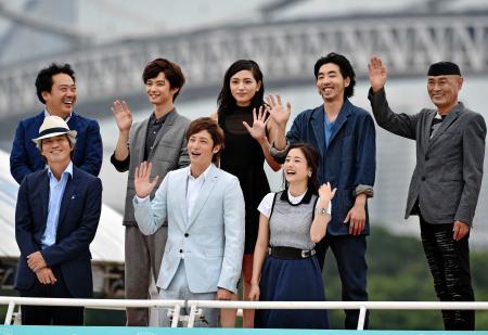 芸能人の身長差画像を貼るトピ
