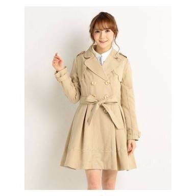 可愛い人が着てそうな服