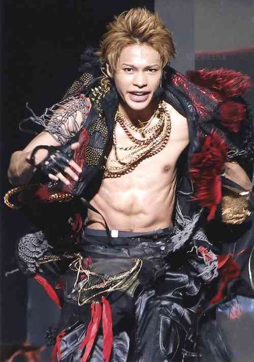 【大幅値下げ★】KATTUN 上田竜也 公式写真 blog.knak.jp