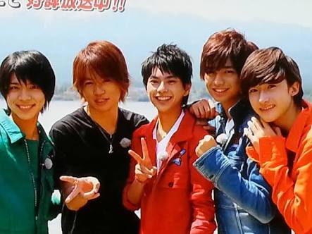 嵐に次ぐ次世代看板グループ争いはHey!Say!JUMPをキスマイが大逆転!?