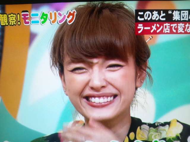 上戸彩　陽気に振る舞うもネット上「やせすぎ」と心配の声　M-1でMC