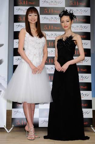 【2016年末特集】長澤まさみ、石原さとみ、ローラら華やかドレスアップ総まとめ！