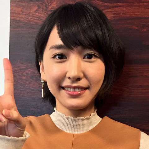 最近の芸能界の話題を簡潔に説明するトピ その1