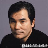 大人の男性の休日バッグ
