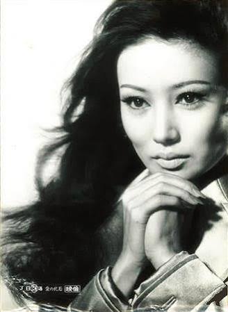 昭和に活躍したカッコいい芸能人の画像を貼りましょう。