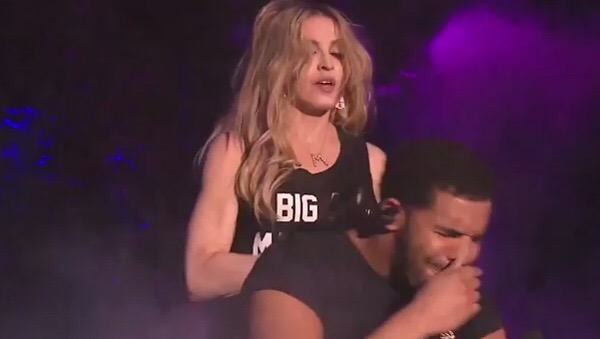 マドンナ告白　マイケル・ジャクソンを「酔わせてフレンチキスしたの」