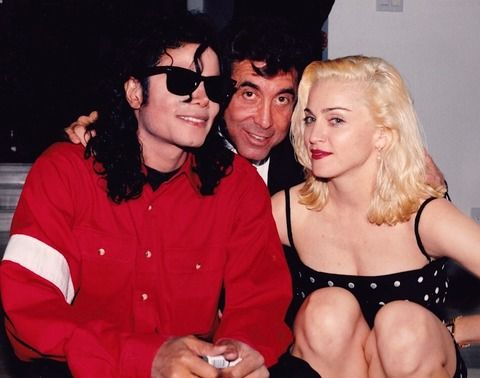 マドンナ告白　マイケル・ジャクソンを「酔わせてフレンチキスしたの」