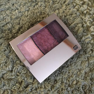 今まで使ってきたアイシャドウで一番良かったもの！