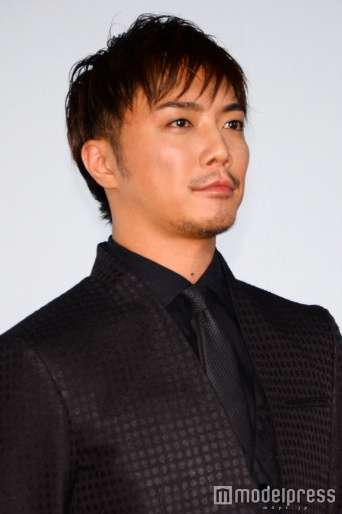 闇を感じる有名人