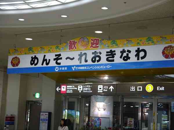 持ってるリップ見せてください☆
