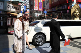 叶姉妹、“コミケ降臨予告”が話題　「カードは使えません」ファンから適切なアドバイスも