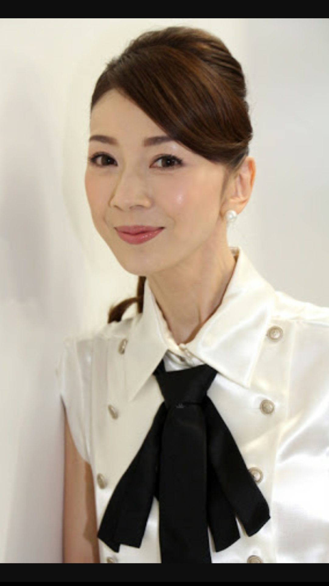 お金持ちオーラのあるファッション・ヘアメイク