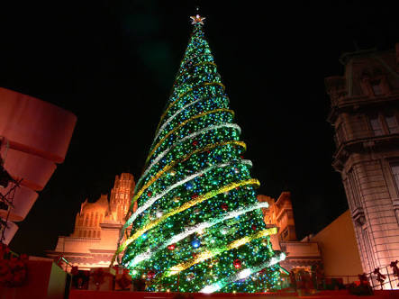 クリスマスツリーの画像を貼っていくトピ
