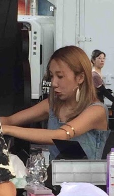ざわちん、セクシーなタトゥー姿を公開!? なんと中国で映画撮影中！