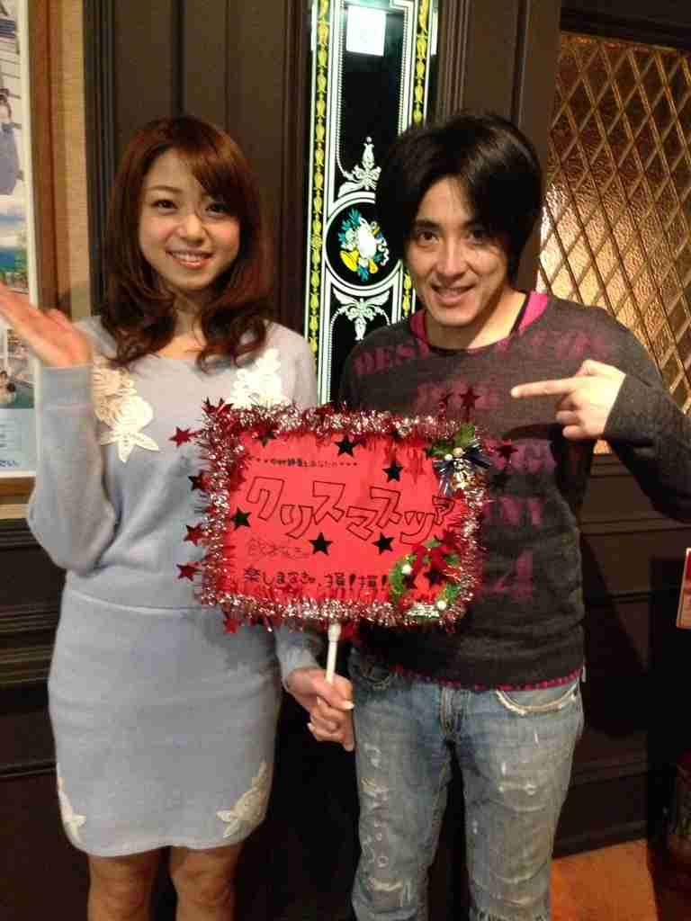 小指の横に別の指が!? 小栗旬、映画「銀魂」画像にファンが騒然