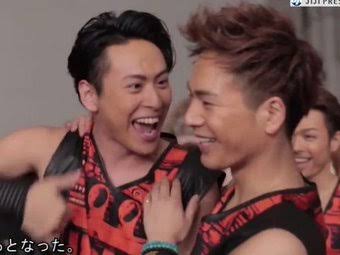 三代目JSB小林直己、サプライズバースデーに照れ笑い「全然気づかなかった」