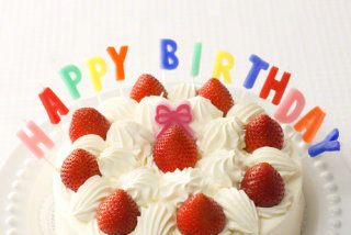 今日誕生日です。誰かプレゼント画像下さい