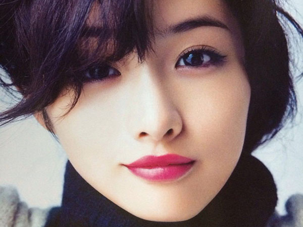 石原さとみ、2年連続“なりたい顔”1位に選出