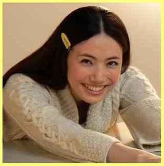 石原さとみ、2年連続“なりたい顔”1位に選出