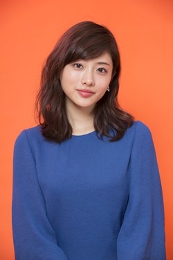 石原さとみ、2年連続“なりたい顔”1位に選出