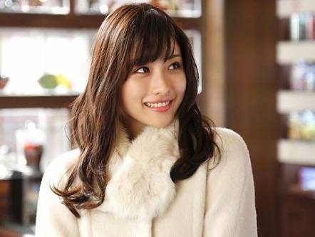 石原さとみ、2年連続“なりたい顔”1位に選出
