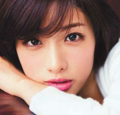 石原さとみ、2年連続“なりたい顔”1位に選出