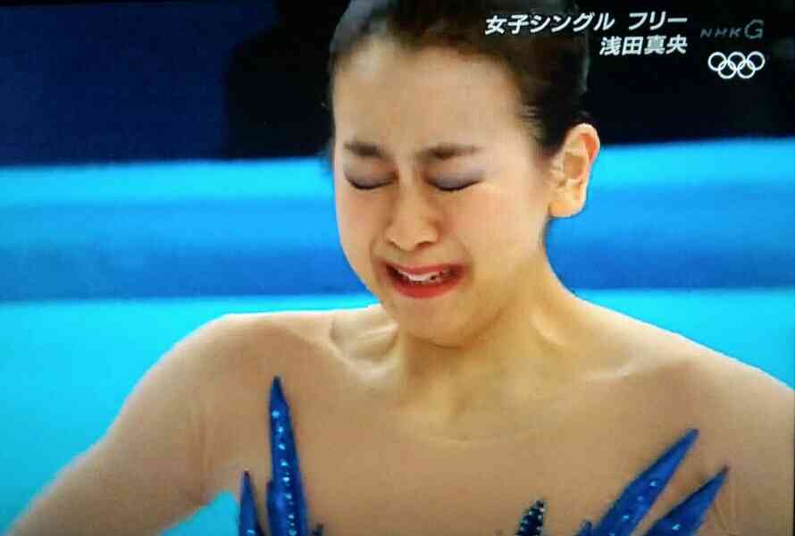 浅田真央、現役続行の意志　全日本、自己最低の12位