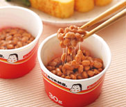 納豆を食べて語る。