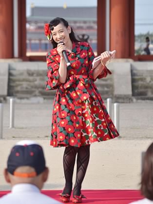 署名運動も！ のん、映画の大ヒットで「能年玲奈」を名乗れる日が来る!?